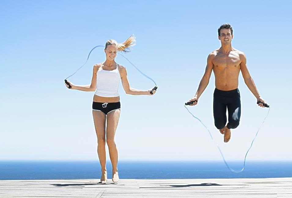 跳绳和跑步哪个瘦身好？